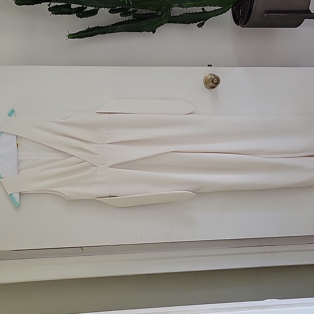 Trina Turk White Tie Waist Jumpsuit Sz 8 - Picture 7 of 11